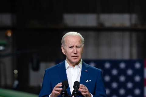 Biden Forced to Embrace Fossil Fuels Despite Unlikely Gas Prices