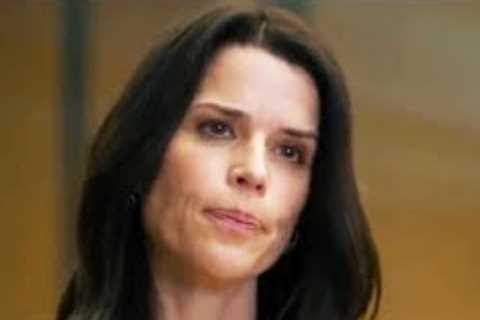 THE LINCOLN LAWYER Trailer (2022) Neve Campbell, Series
