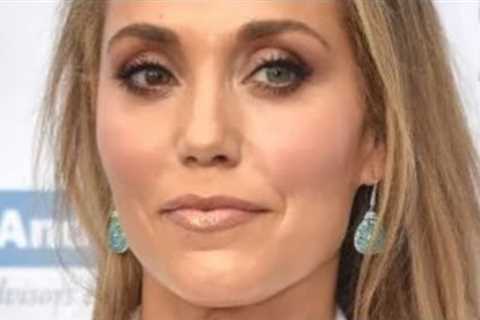 These Stars Are Totally Defeating Their Careers in a Matter of Seconds