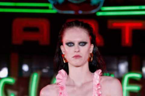 Alexander Wang returns to the Runway