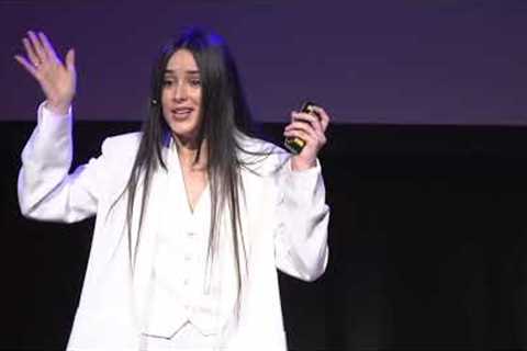 ¿Cómo conseguir el trabajo que te mereces? | Eva Porto | TEDxUNebrija