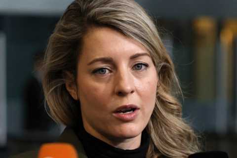 Canada will distribute seized assets to war victims