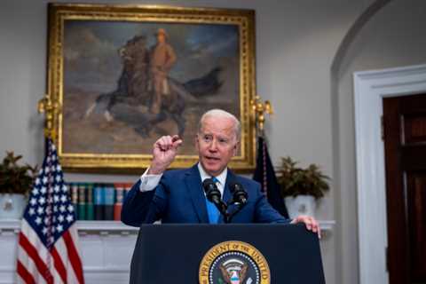 Biden Investigates Ukraine Strategy and Seeks $33 Billion More Aid