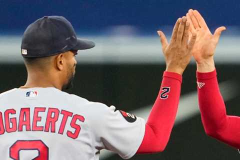 To avoid any potential stranding, the Red Sox will fly from Toronto to the U.S. by bus and not by..
