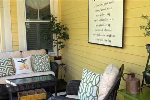 9 Ideas to Decorate a Small Front Porch