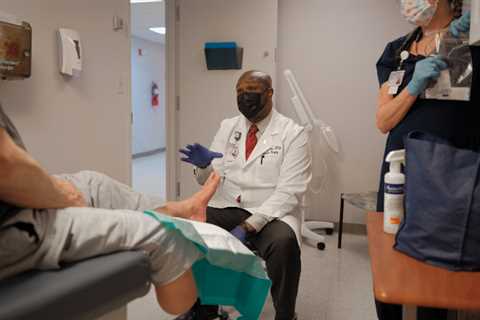Pandemic Aid Loss Stresses Hospitals that Treat the Uninsured