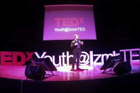 Geçmişi Değiştirmek ya da Bugünü Baştan Yaratmak | Arda Erkan | TEDxYouth@IzmirTED