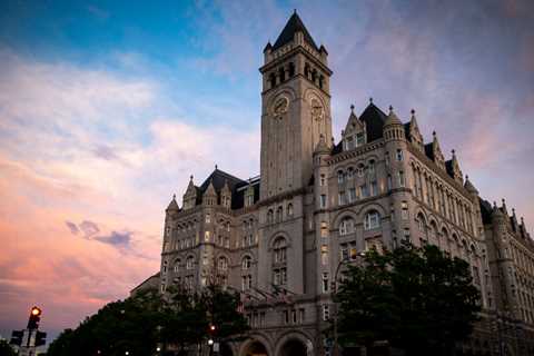 Trump settles for a suit over payments to hotel for 2017 Inauguration