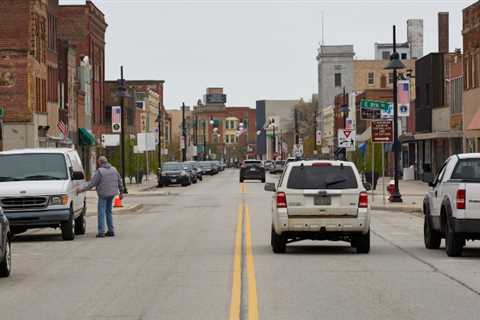 Democrats in Ohio's Senate Race Place Their Bets on the Suburbs