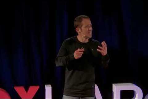 NO SENSE EL FUTBOLÍ | Carles Flaquer Sànchez | TEDxUABarcelona
