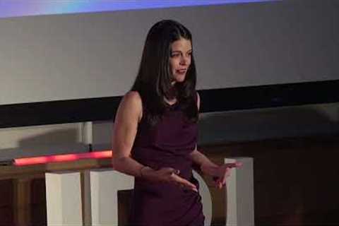 How an Actor's Mind can Alleviate Worry and Suffering | Amelia Randolph Campbell | TEDxURI