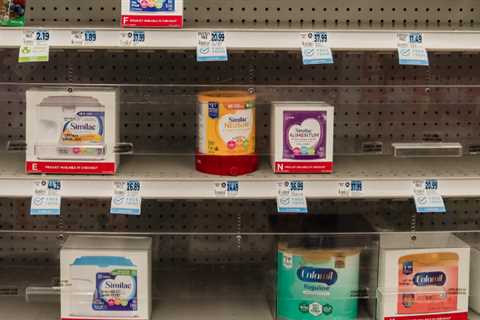 Under Pressure to Act, White House Says It’ll Address Formula Shortage