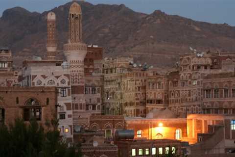 Exploring the Ghumdan Palace in Yemen
