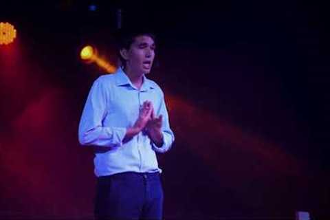 De qué sirve el dinero en un planeta donde no se puede gastar? | Jeremías Otarola | TEDxEsquel