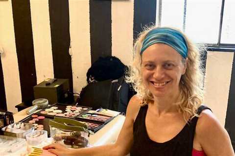 Make-Up Workshop
