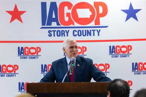 Pence, Tiptoeing Away From Trump, Lays Groundwork for ’24 Run