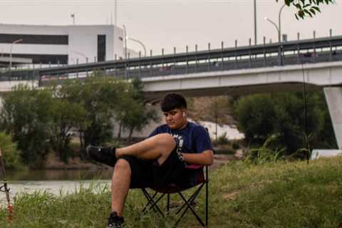 In Texas, a Proxy Fight Over Democrats’ Stance on Immigration