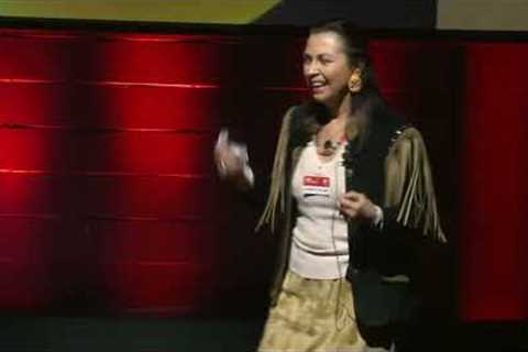The power of the pandemic | Konwatsitsawi M. Meloche | TEDxHECMontréal