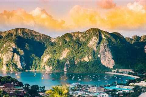 Thailand: The Land of Smiles