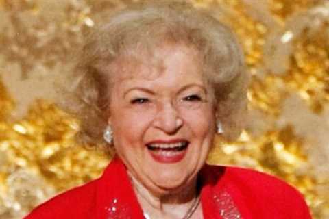 Betty White’s Go-To Sandwich Recipe Revealed: Peanut Butter And Bologna