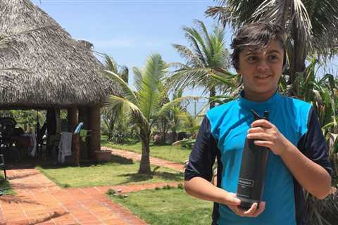 FuturePace Tech Water Bottle Review: Stainless Steel Water Bottle