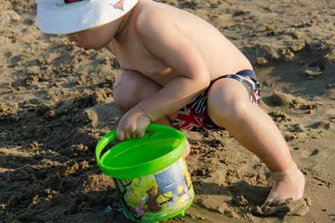 7 Beach Games to Play with Your Kids