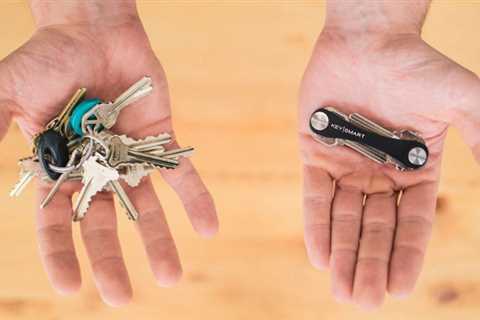 Clever Gadget Transforms Your Bulky Keychain Into A Handy Tool