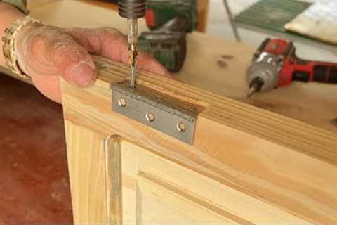 Woodworking Project For Beginners At Home // Build A TV Shelf With The Simplest Method