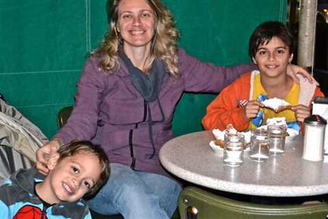Kid Friendly Restaurants in New Orleans and Famous Dishes to Try