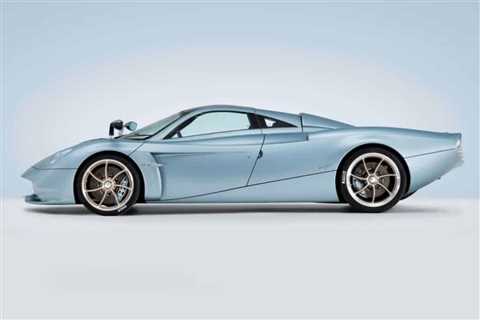 Incredible Pagani Huayra Codalunga Pays Homage to Timeless 1960s Race Cars