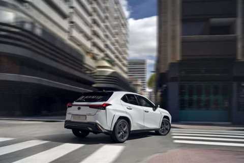 2023 Lexus UXh: Chassis Improvements, New F Sport Packages &amp; Hybrid-Only Powertrain