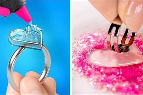 AMAZING HOT GLUE CRAFTS || DIY Jewelry and Decor Ideas