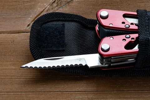 Axes For Bushcraft and Survival