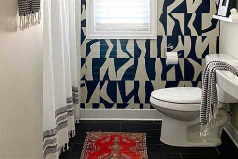 9 Bathroom Wallpaper Ideas