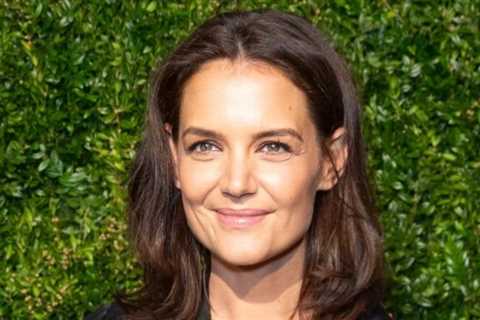 Katie Holmes Reveals How She Spent Quarantine With Daughter Suri