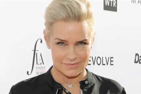 Yolanda Hadid Opens Up About Depression and Lyme Disease Relapse