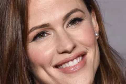 The Untold Truth Of Jennifer Garner