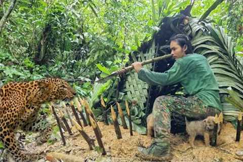 Wild beasts attack, build shelter quickly, survive alone, survival instinct