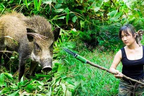Detecting wild boar - craft some primitive traps.../ Bushcraft &amp; Survival - Part 3