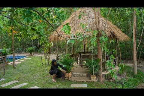 Girls Build Out Door Setting Area Solo Bushcraft Skills in Deep Jungle