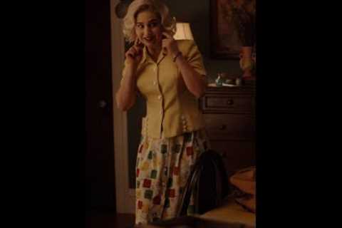 She's a 10 but she eats more hot dogs than you - A League of Their Own #shorts | Prime Video