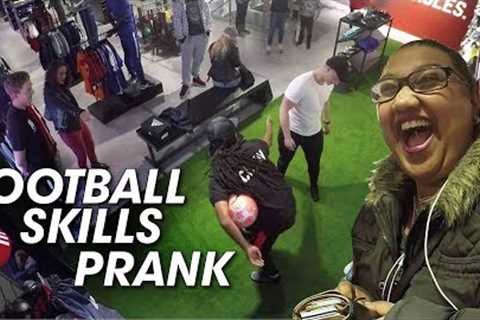 THE BEST FOOTBALL SKILLS PRANK! (PEOPLE GET PANNA!!)
