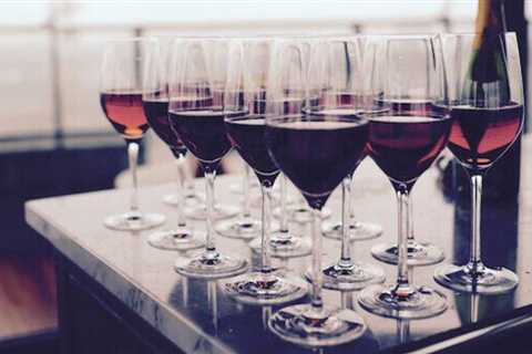 6 Food and Drink Pairings for Entertaining