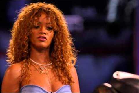 The Voice 2015: Bloopers and Outtakes - Rihanna, Pharrell Williams, Adam Levine, Blake Shelton