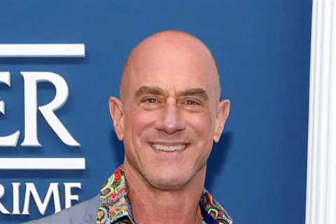 Shady Source Says Christopher Meloni’s Wife Apparently Fed Up With His Ego About His Body