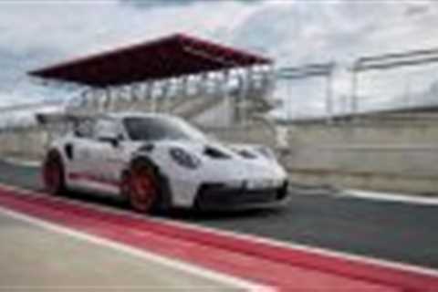 2023 Porsche 911 GT3 RS Breaks Cover as The Ultimate Naturally Aspirated Street-Legal Track Weapon