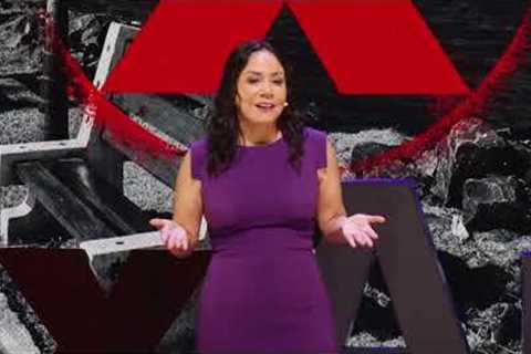 La educación financiera como motor del empoderamiento femenino | Truelany Guerra | TEDxAmadorWomen