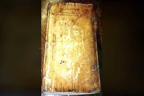 Scientists Made A Haunting Discovery Inside The Harvard University Library #shorts