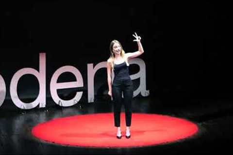 Il Futuro è ora | Carolina Tedeschi | TEDxModena