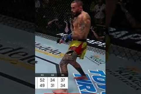 SUBSCRIBE AND SEE THE BLOODY FIGHT🥶😲 #ufc #sports #shorts #fight #boxing #trending #youtubeshorts